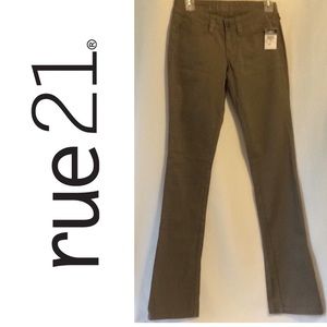 🍀Rue21 NWT.🍀 JNS#001